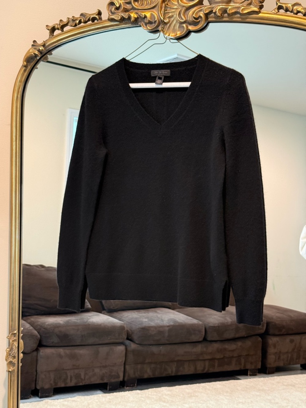 Saks Fifth Avenue Black Cashmere V-Neck Sweater